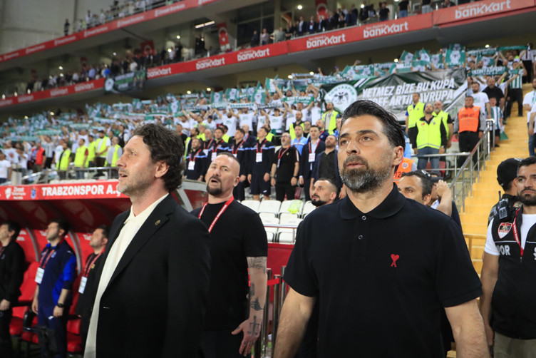 Beşiktaş'a Vincenzo Italiano derken, İlhan Palut geliyor - Resim : 2