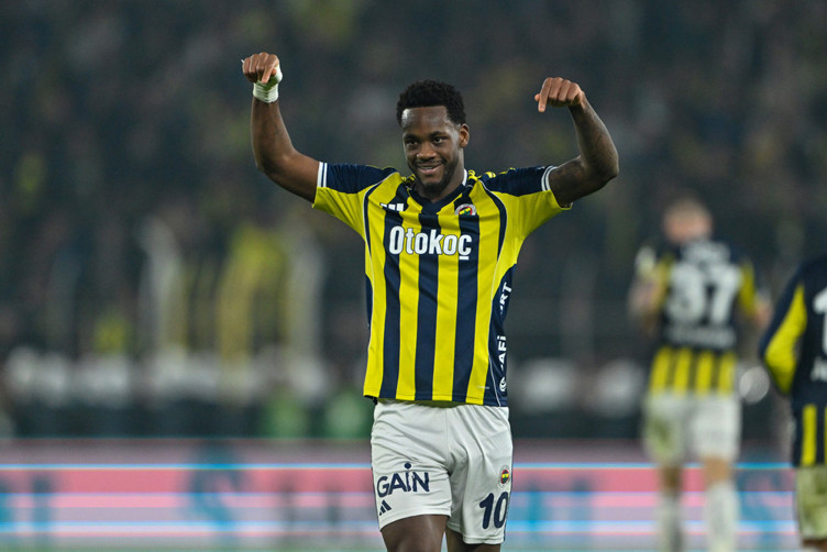 Jhon Duran transferi kangren oldu! Okan Buruk onayladı Dursun Özbek temkinli - Resim : 1
