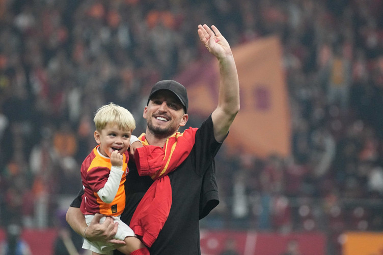 Dursun Özbek: Okan Buruk'un teknik ekibine katıl Mertens - Resim : 2