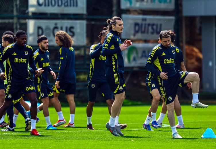 Fenerbahçe'de 3 Nisan'da tahliye edilen Mert Hakan Yandaş antrenmanlara başladı! - Resim : 2