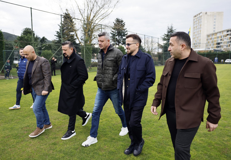 Galatasaray derbisi öncesi Sadettin Saran'dan Samandıra'ya 'prim' çıkarması - Resim : 2