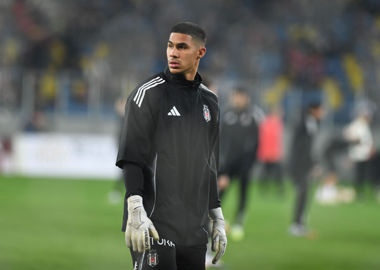 Beşiktaş Devis Vasquez'le yollarını ayırma kararı aldı - Resim : 2