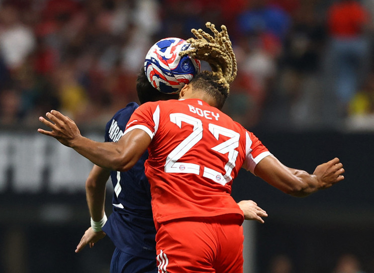 Bayern Münih Sportif Direktörü Christoph Freund: Boey'in uzun süredir hasta olması bizim için çok kötü - Resim : 1