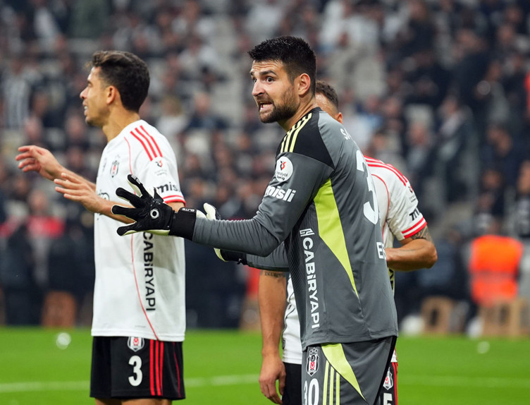 Beşiktaş'ta Ersin Destanoğlu'nun yeni adresi ya Fransa ya Hollanda ya da Belçika - Resim : 2