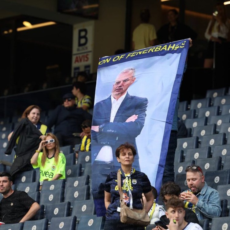 Melih Bostan gol attı Kadıköy'de Aziz Yıldırım fırtınası koptu! - Resim : 2
