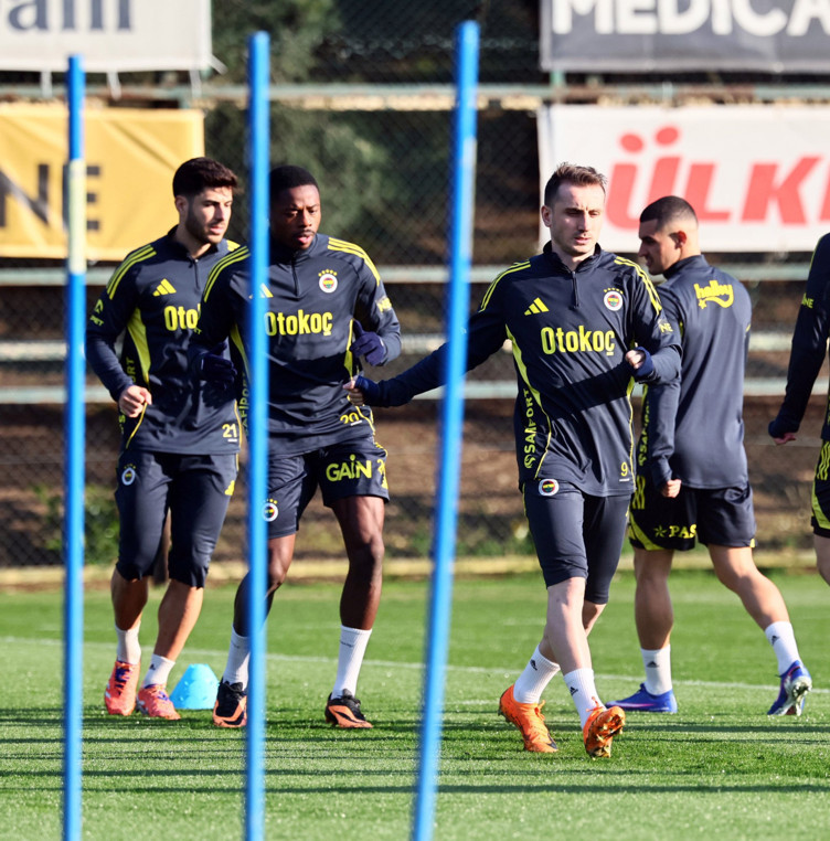 Fenerbahçe'de sorun Domenico Tedesco'nun antrenmanları! - Resim : 2