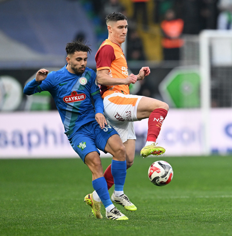Ç.Rizespor'dan Mithat Pala açıklaması: Oyuncumuz ile ilgili yürüttüğümüz herhangi bir resmi transfer süreci bulunmamaktadır - Resim : 2