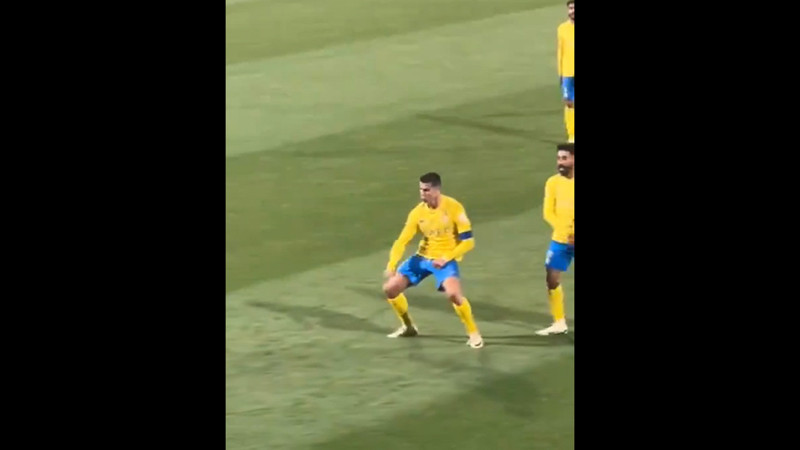 Cristiano Ronaldo çılgına döndü! Messi tezahüratlarını duyunca bu hareketleri yaptı...