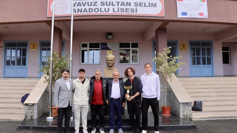 Yavuz Sultan Selim Anadolu Lisesi, Dünya Kupası'nı 3. kez Trabzon'a getirmek istiyor!