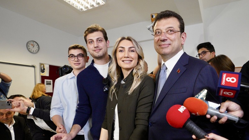Trabzonspor'dan Ekrem İmamoğlu'na tebrik mesajı