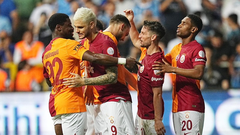 Galatasaray'ın yeni sezon parçalı forması sızdı