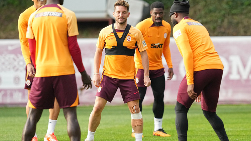 Galatasaray'da Fenerbahçe derbisi hazırlıkları sürüyor