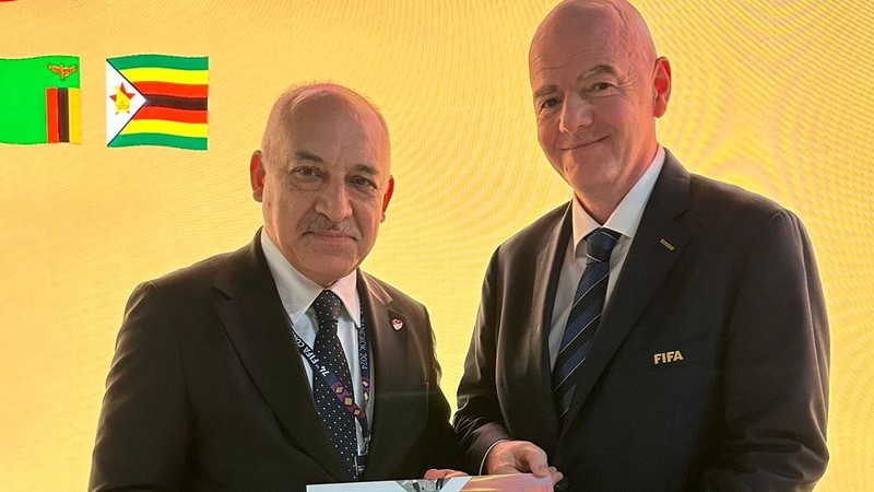 TFF Başkanı Mehmet Büyükekşi ile FIFA Başkanı Gianni Infantino 'Dersimiz Futbol' projesinde