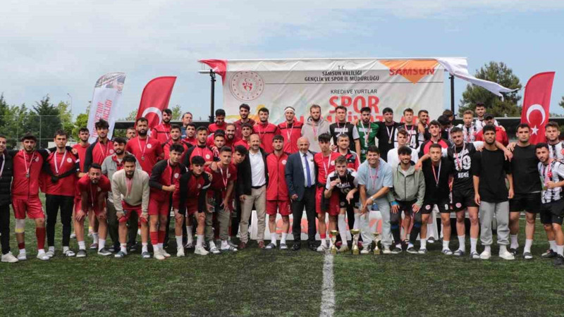 KYGM Türkiye Futbol Şampiyonası'nda birinci Manisa oldu