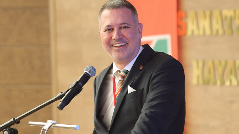 Karşıyaka Spor Kulübü'nde İlker Ergüllü tekrar başkanlığa seçildi