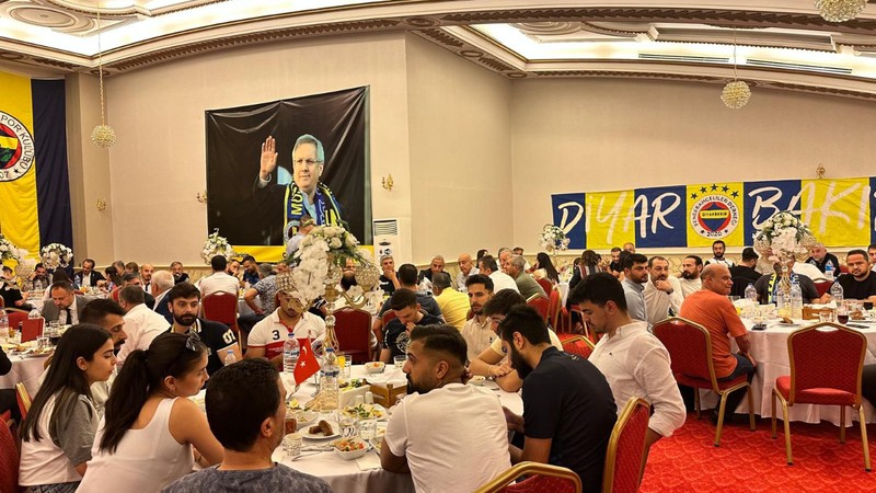 Aziz Yıldırım'ın listesinde yer alan isimler Diyarbakır'da bölgesel tanışma toplantısına katıldı