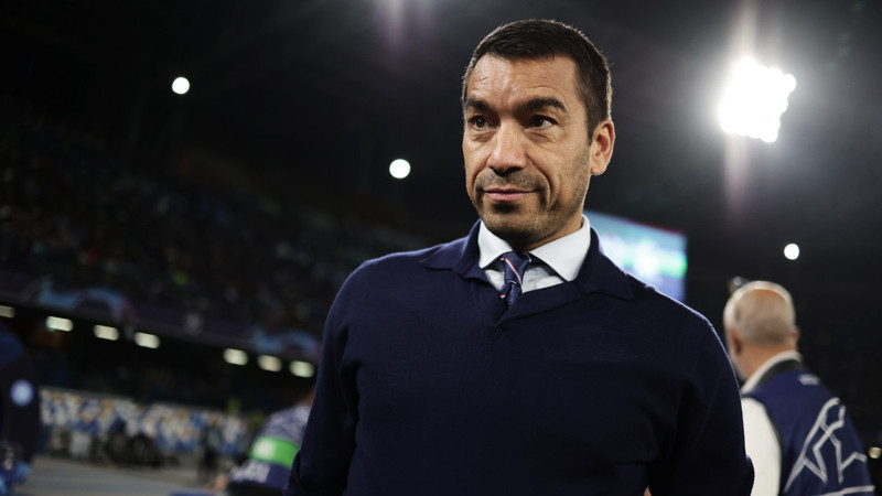 Beşiktaş'ın yeni teknik direktörü Van Bronckhorst'un kariyeri