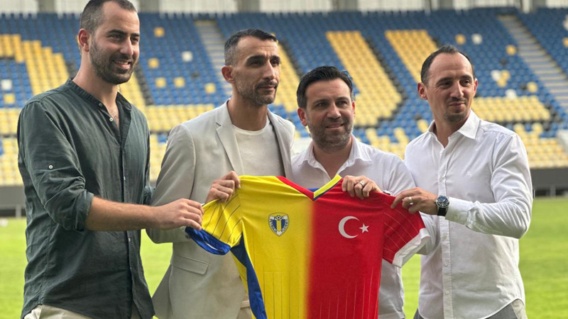 Mehmet Topal'a coşkulu karşılama