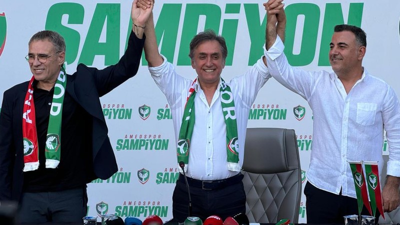 Ersun Yanal, kısa süreliğine Serdar Dursun'u tanımadı