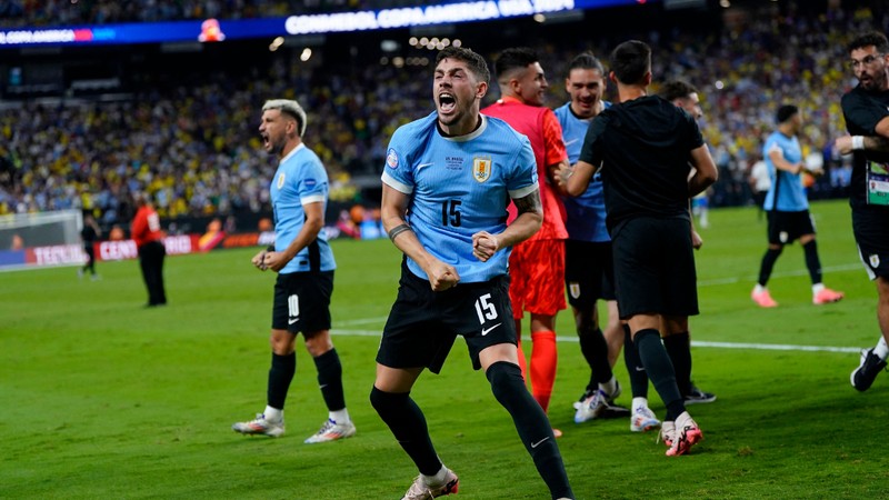 Copa America'da erken final: Favori Brezilya çeyrek finalde elendi
