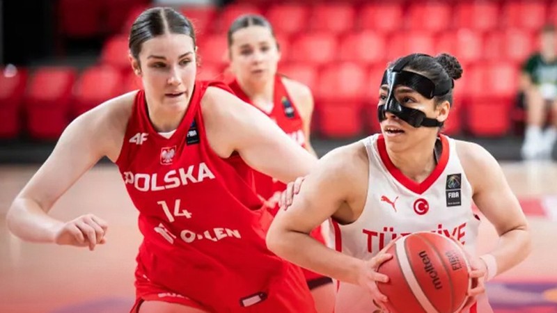 FIBA Kadınlar 20 Yaş Altı Avrupa Şampiyonası'nda Türkiye, Polonya'yı 73-52 mağlup etti