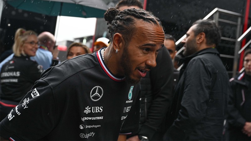 Lewis Hamilton, Silverstone'da rekor kırarak kazandı!