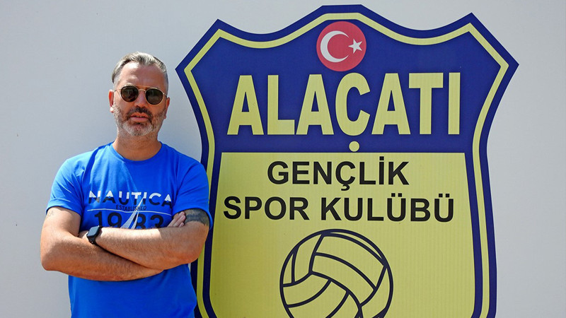 Alaçatıspor yöneticileri istifa etti