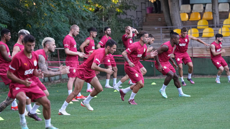 Galatasaray'ın yeni sezon hazırlıkları sürüyor