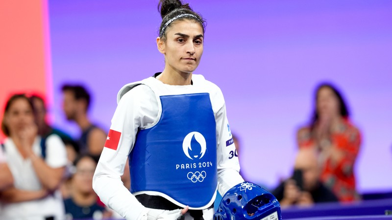Hatice Kübra İlgün repesaj maçını kaybetti