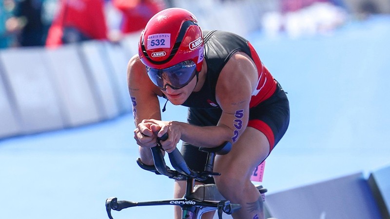Para triatlonda PTS5 kategorisinde milli sporcu Uğurcan Özer, 6. oldu