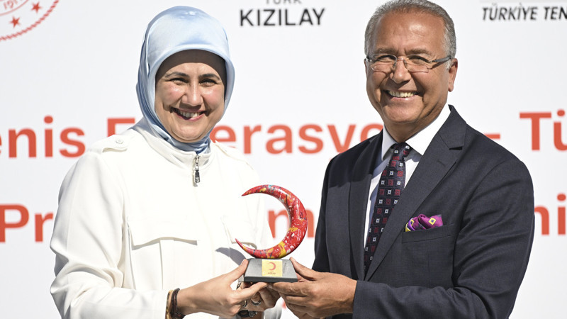 Türkiye Tenis Federasyonu ile Türk Kızılay arasında iş birliği protokolü imzalandı