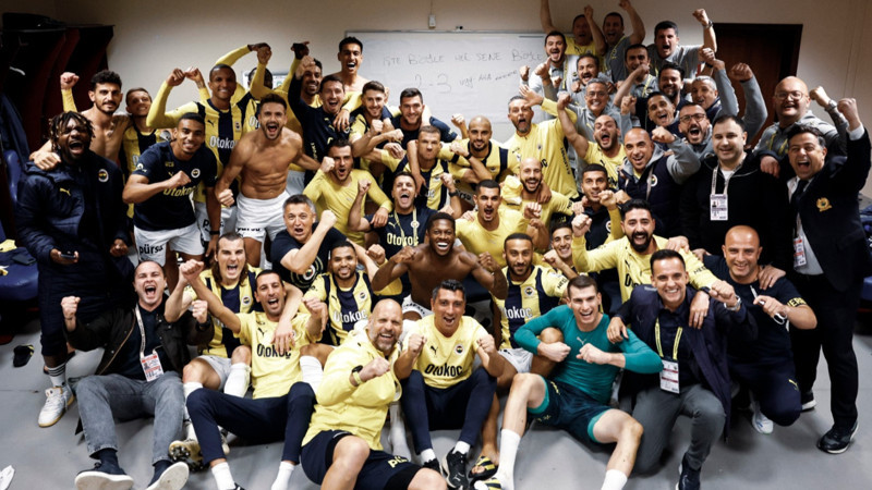 Mert Hakan'dan Trabzonspor taraftarını kızdıracak duvar yazısı