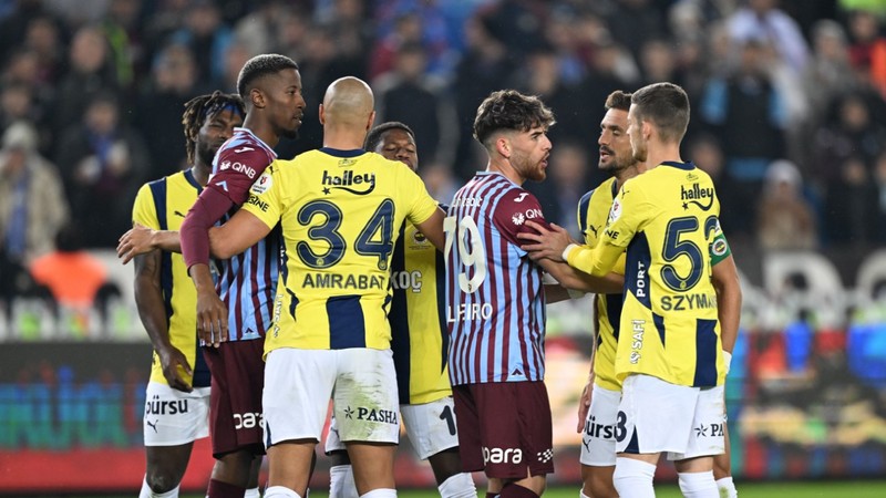 Trabzonspor-Fenerbahçe maçının PFDK sevkleri açıklandı