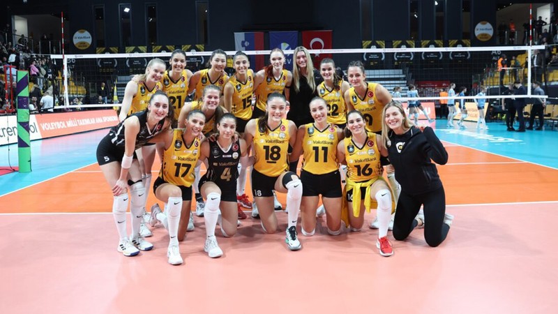 VakıfBank, CEV Şampiyonlar Ligi'nde yarın Porto'ya konuk olacak