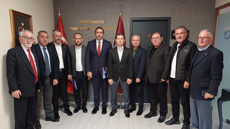 Trabzonspor'da başkanlığa yeniden aday olan Ertuğrul Doğan'ın listesi divana sunuldu
