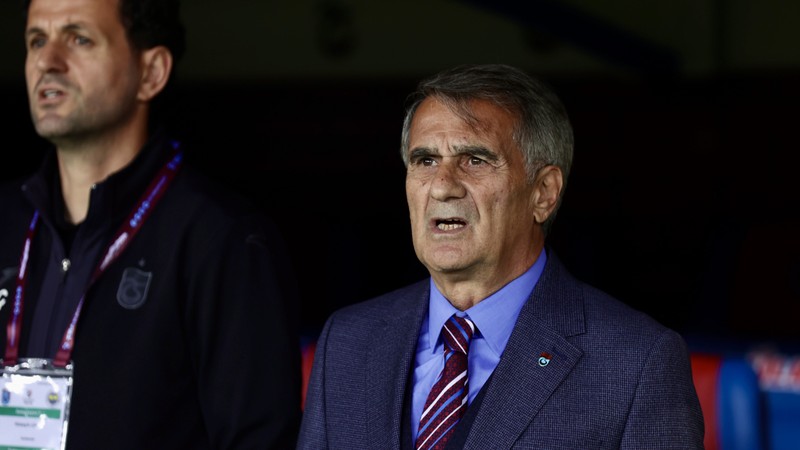 Şenol Güneş'in transfer listesinden Adil Demirbağ ve Berkay Özcan çıktı