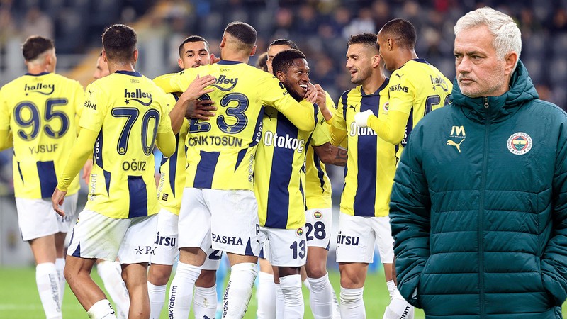 Beşiktaş derbisinde izlediler! İtalyan devi Fenerbahçe'nin yıldızı için devrede