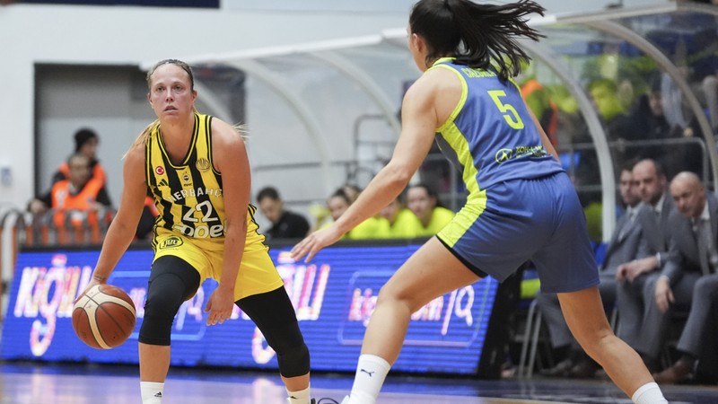Fenerbahçe 4 sayı farkla kazandı