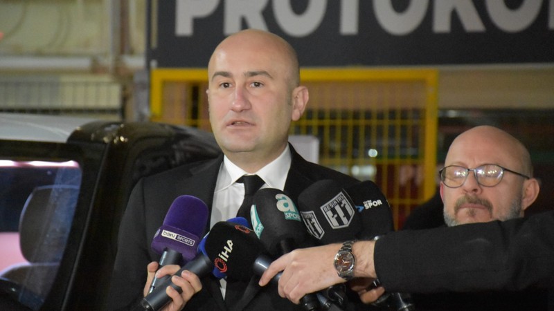 Hüseyin Yücel: Rafa Silva, Paulista ve Immobile'nin imza paralarını hibe ettim