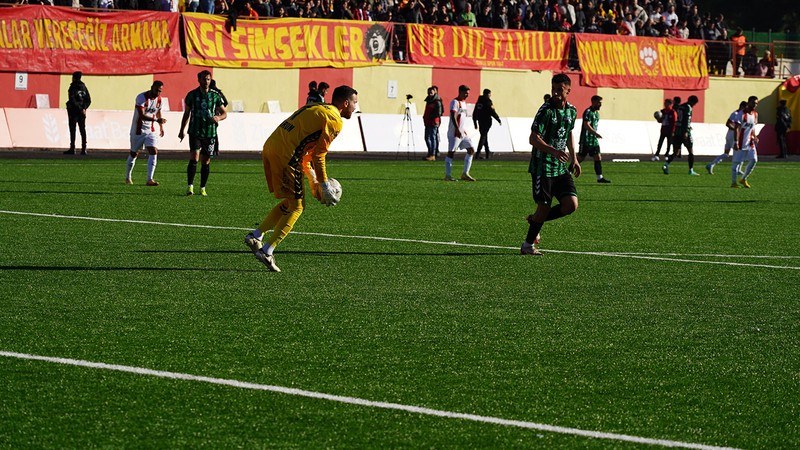 Kocaelispor, Çorluspor'u eleyerek adını gruplara yazdırdı