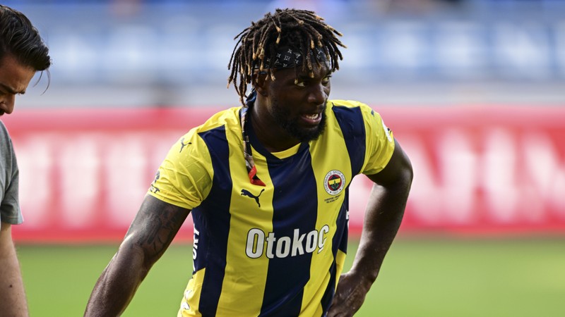 3 gol 4 asist yaptı ama sınıfta kaldı! Maximin'e güle güle