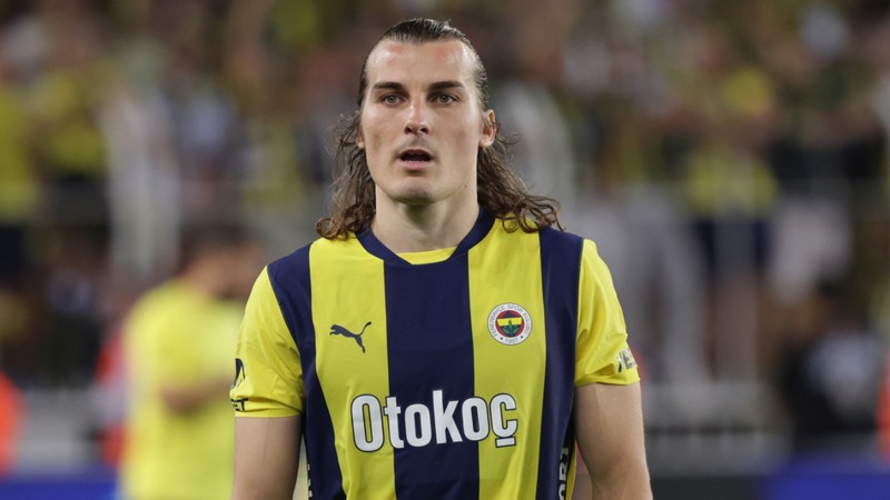 Çağlar Söyüncü: Fenerbahçe'ye yakışır bir şekilde mücadele edeceğiz