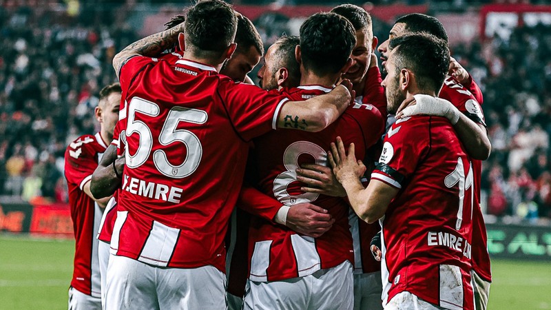 Samsunspor'dan, 'Transfer yasağı' açıklaması: Hukuki süreç başlatılacak