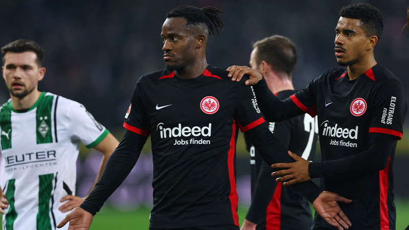 Batshuayi'nin Frankfurt kariyeri olaylı başladı!