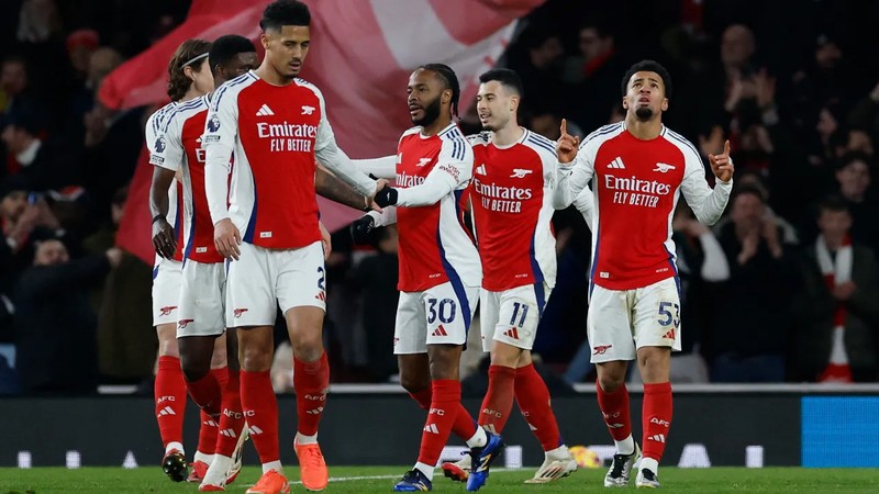 Arsenal, rekor gelire rağmen 17,7 milyon sterlin zarar etti