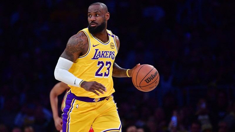 NBA'de 50 binler kulübünün kurucusu LeBron James