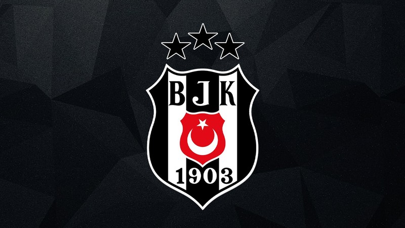 Beşiktaş'ın scout şefi 16 yaşında sol bek buldu! Piyasa değeri 800 bin euro