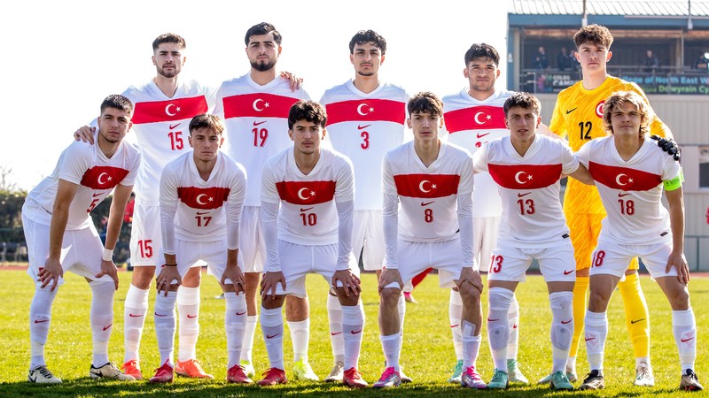 Türkiye U19, İngiltere ile yenişemedi: 0-0