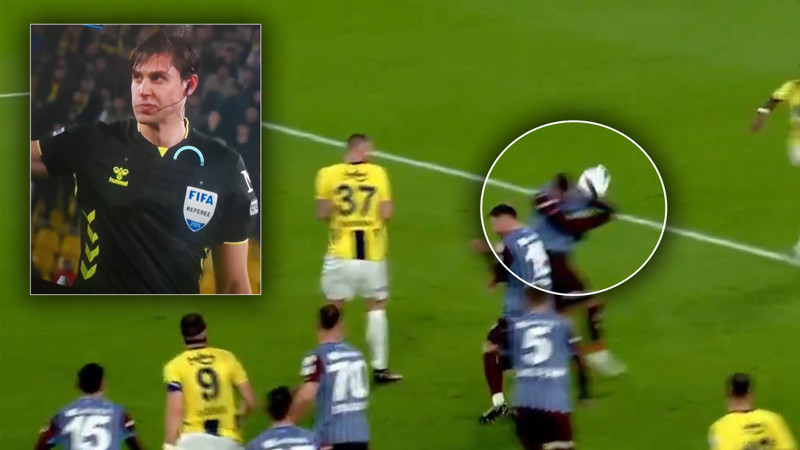 Mourinho'nun övdüğü Mehmet Türkmen'in iki penaltı kararı tepki çekti