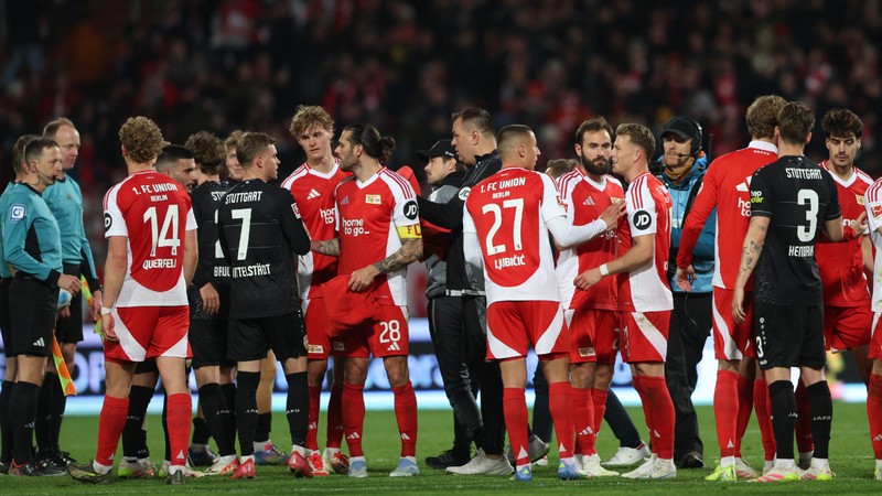 İlk yarıda 8 gol, ikinci yarıda 0